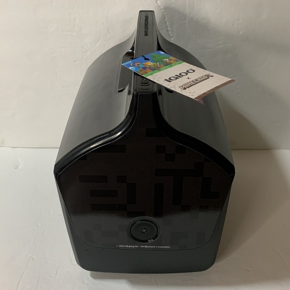 Minecraft Enderman Igloo Playmate 7 Qt Cooler NWT - Picture 5 of 9